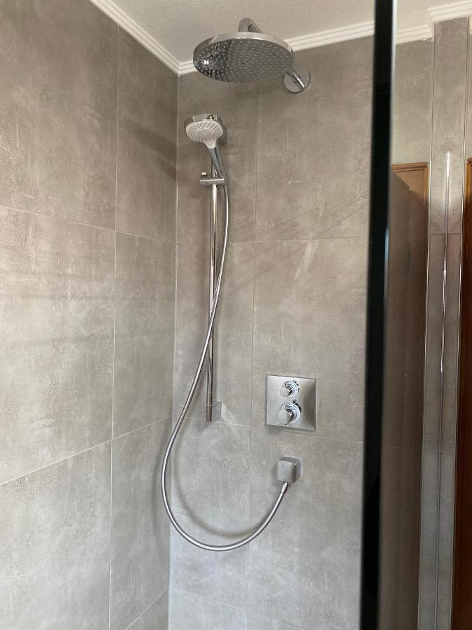 Grosszuegige Ferienwohnung Am Tegernsee Mit Suedbalkon Und Wallbergblick Bad Wiessee Εξωτερικό φωτογραφία
